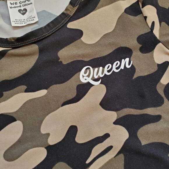 Camo queen t-shirt - Picture 2 of 4